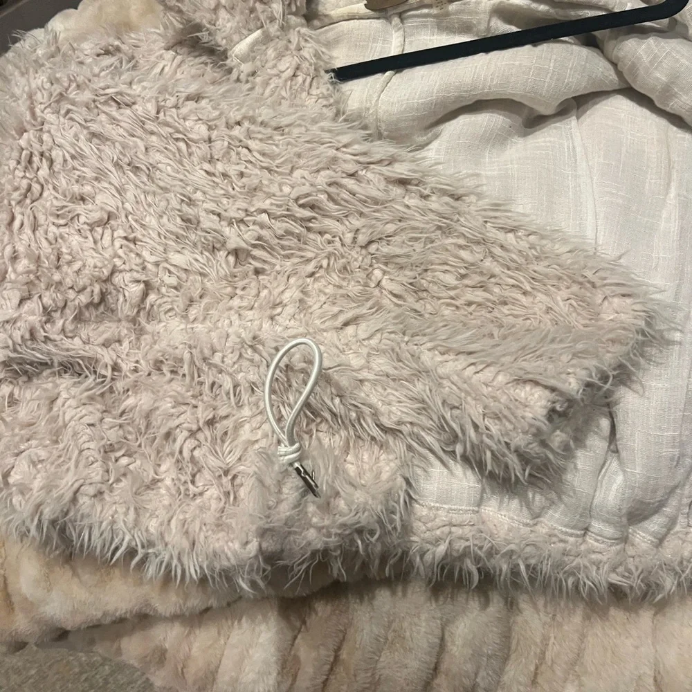 Free people Faux Fur Jacket coat Cream crop cropped FP moonlight off white teddy - Picture 10 of 12